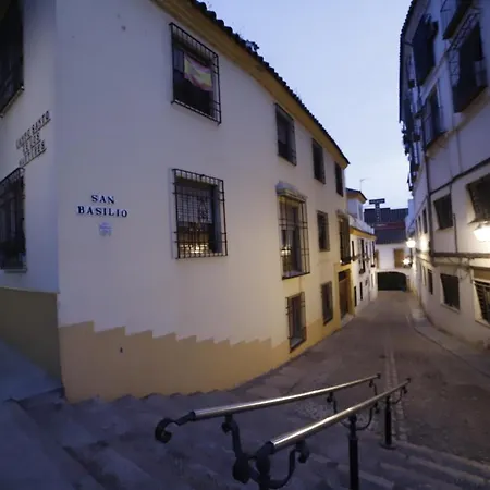 Apartment En San Basilio Junto A Torre De Belen